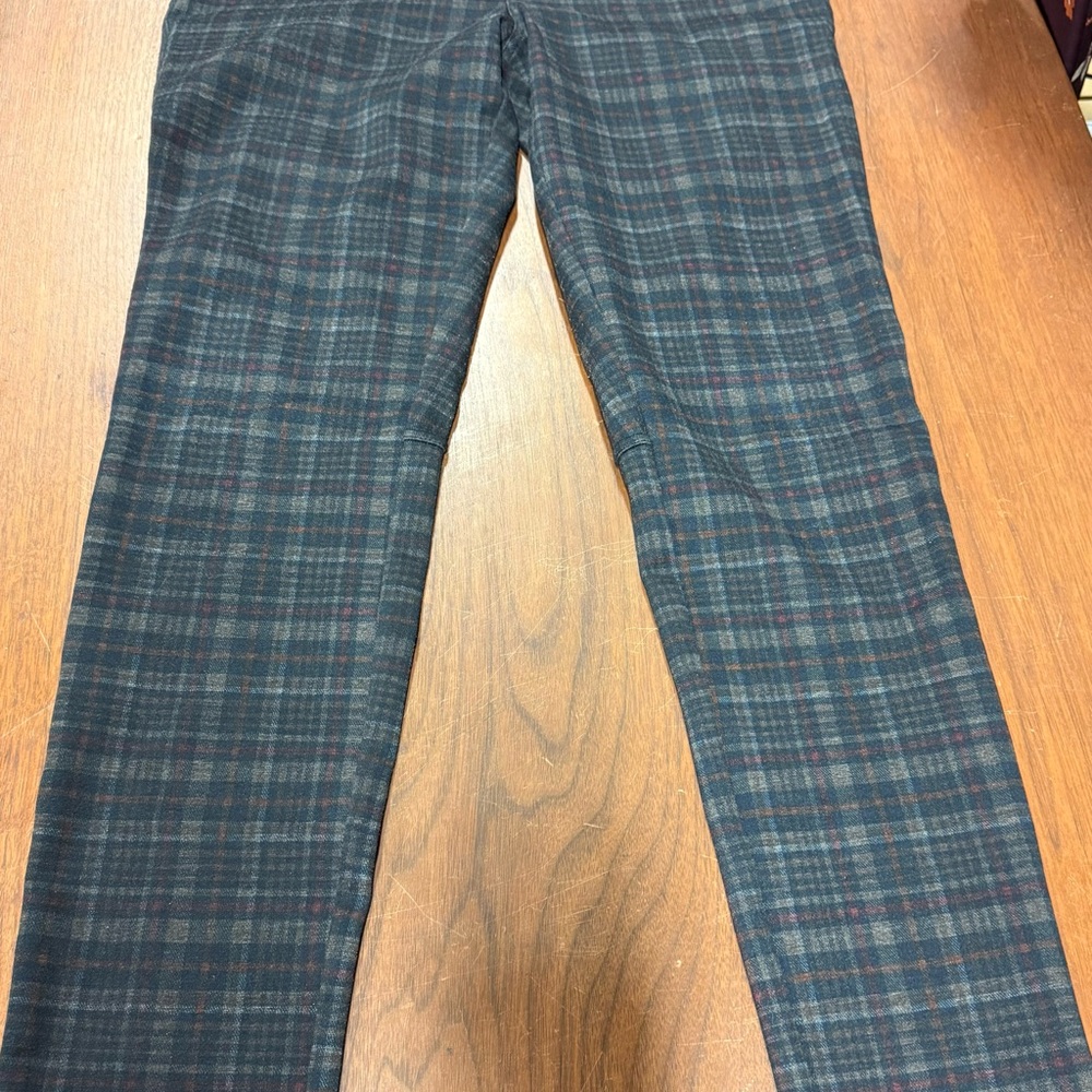 Sanctuary Women's Checkered Leggings - Black and grey plaid.